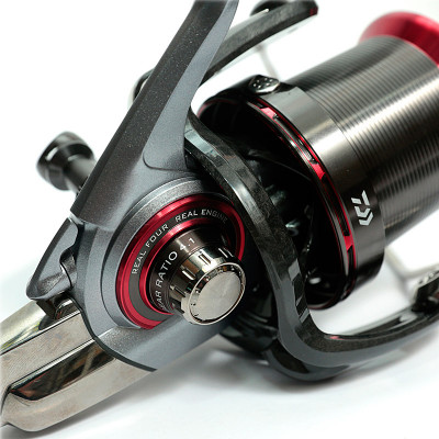 Катушка для карповой и морской рыбалки Daiwa Basiair Z45QDA