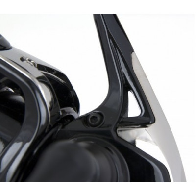 Катушка для спиннинговой рыбалки Shimano 17 Sustain C5000 XG FI