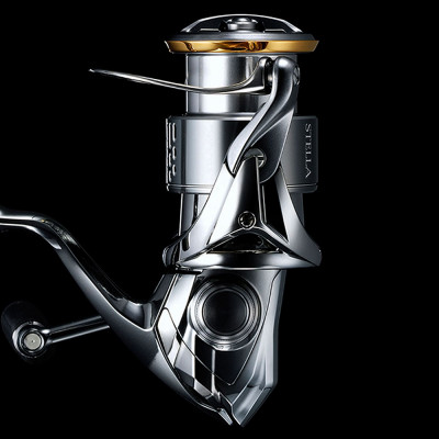 Катушка для спиннинговой рыбалки Shimano 18 Stella 1000 FJ