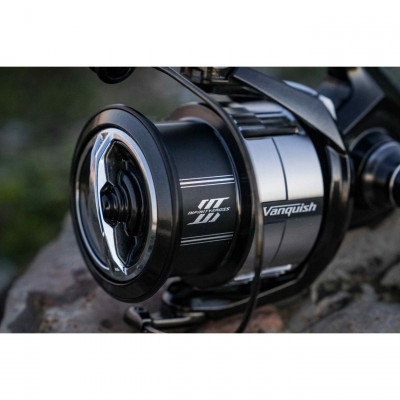 Спиннинговая катушка Shimano Vanquish FC 2500S HG